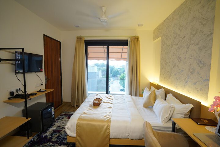 Room 55 of 93