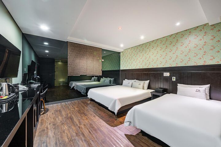 Room 60 of 65