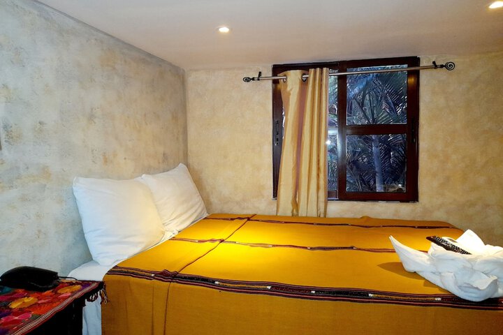 Room 8 of 75