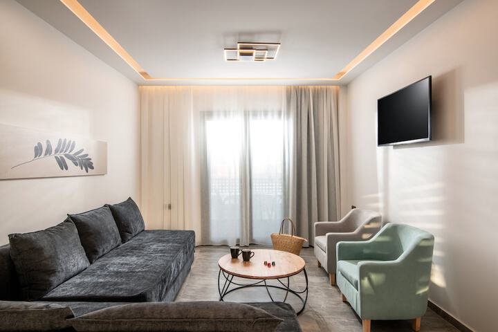 Room 28 of 59