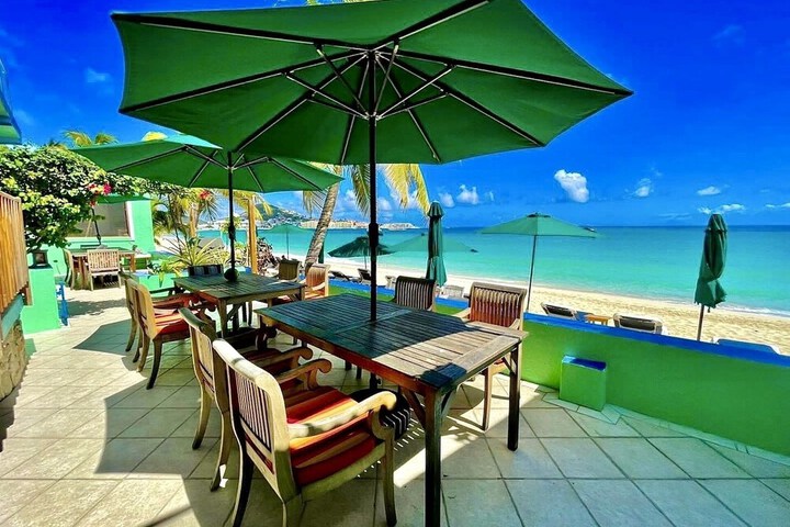 Sundeck 43 of 46