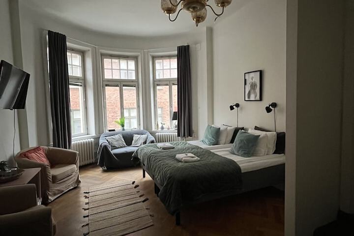 Room 20 of 36