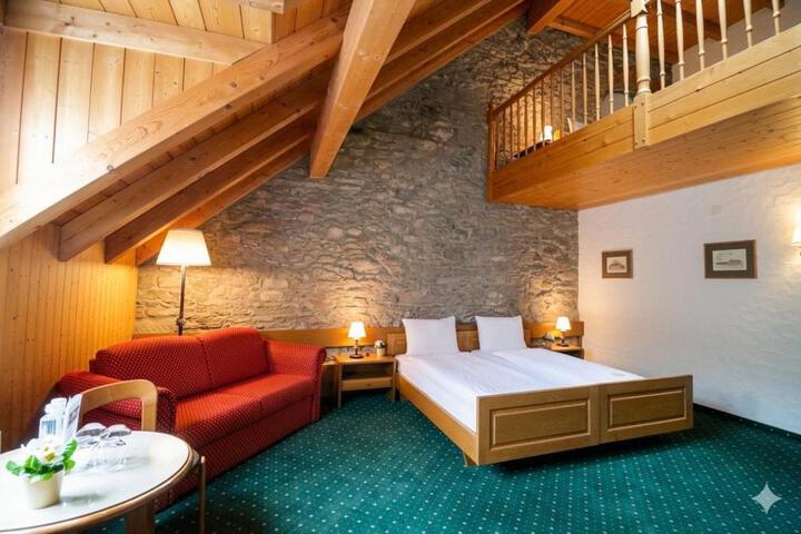 General 5 of 11