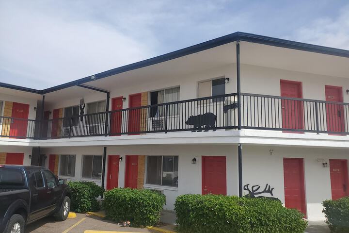 Almara Inn in Tucumcari, NM