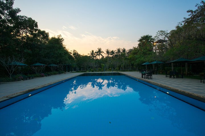 Pool 63 of 105