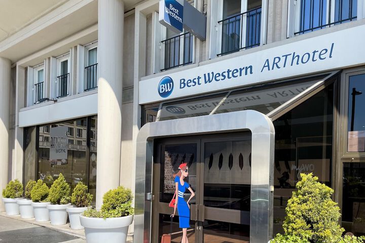 Hotel 49 of 50