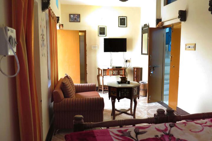 Room 17 of 74