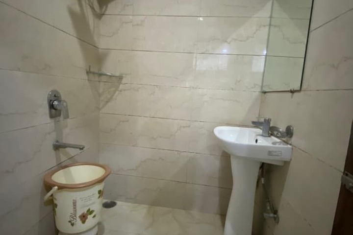 Room 38 of 46