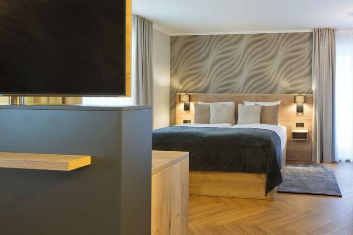 Room 45 of 91