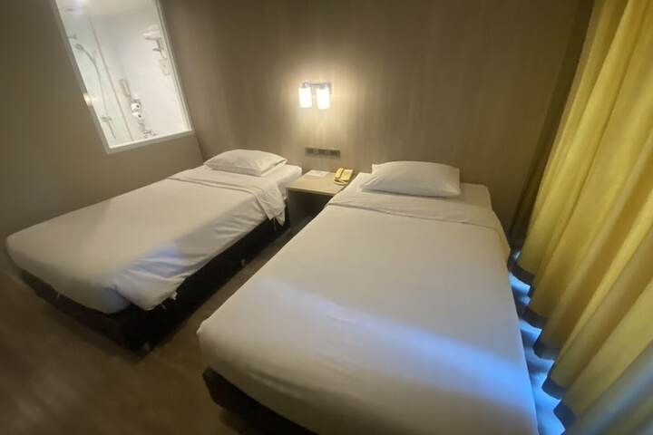 Room 41 of 101