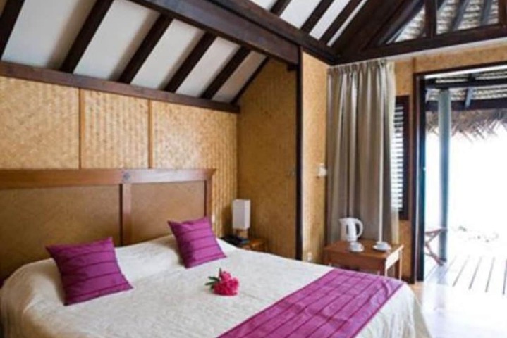 Room 4 of 65