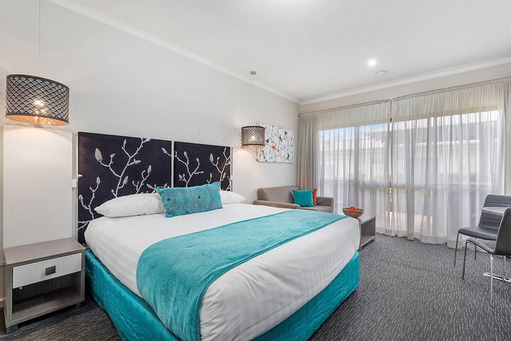Room 40 of 121
