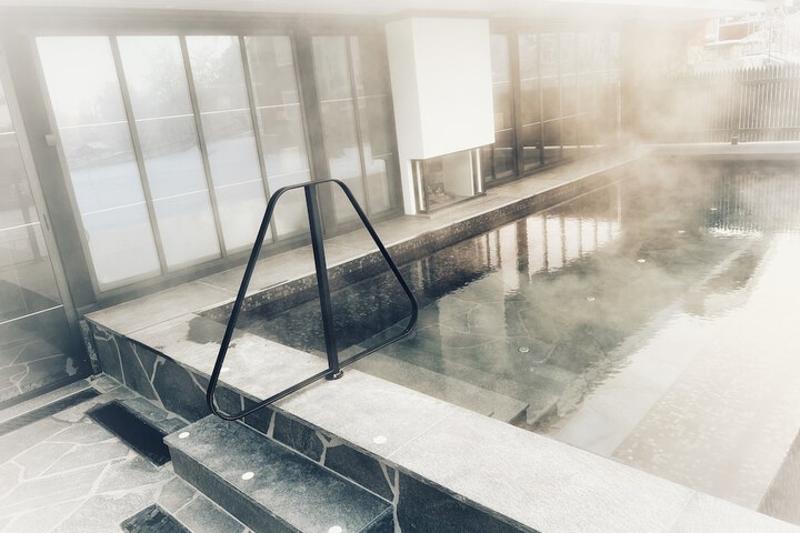 Pool 27 of 96