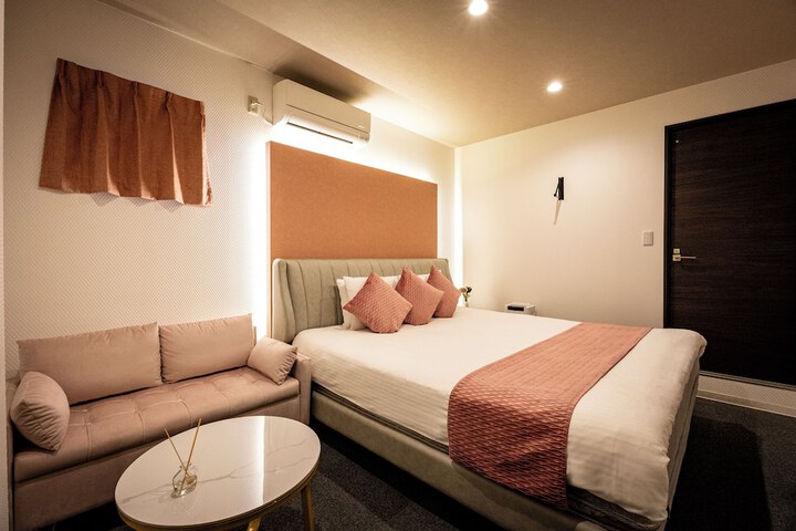 Room 40 of 64