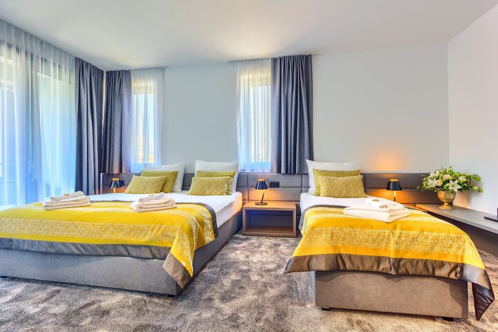 Room 46 of 114