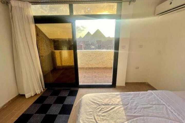 Room 6 of 21