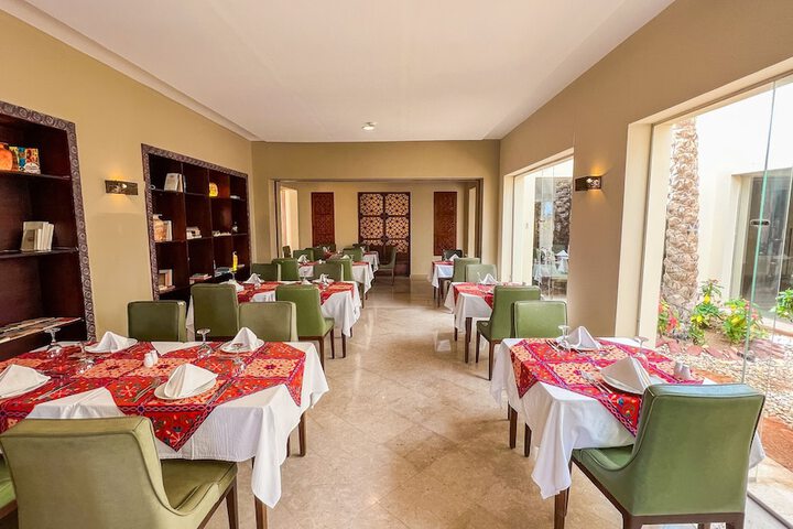 Dining 50 of 83