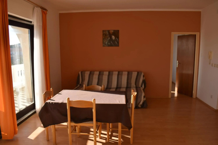 Room 2 of 14
