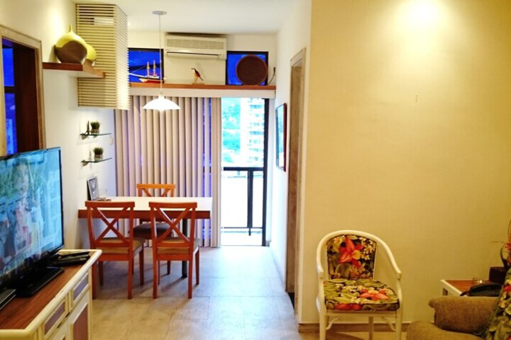 Room 7 of 16