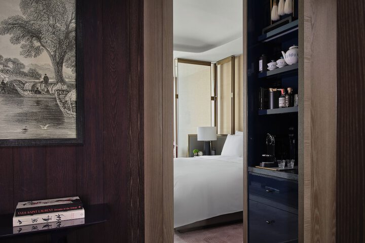 Room 29 of 154