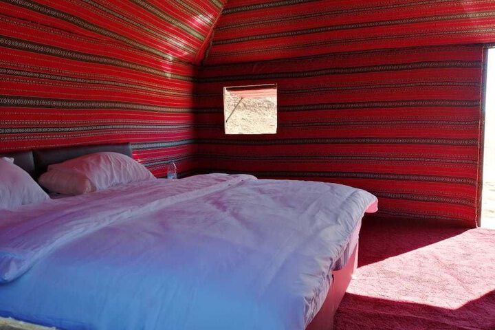 Room 12 of 34