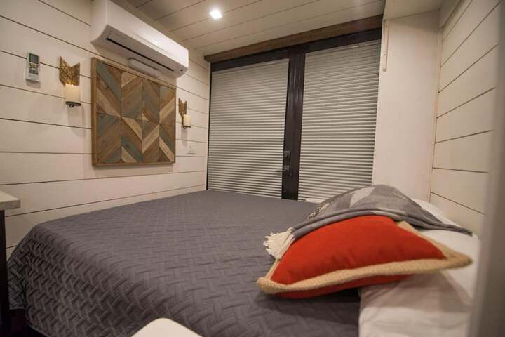 Room 20 of 52