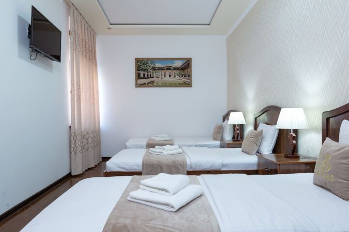 Room 22 of 27