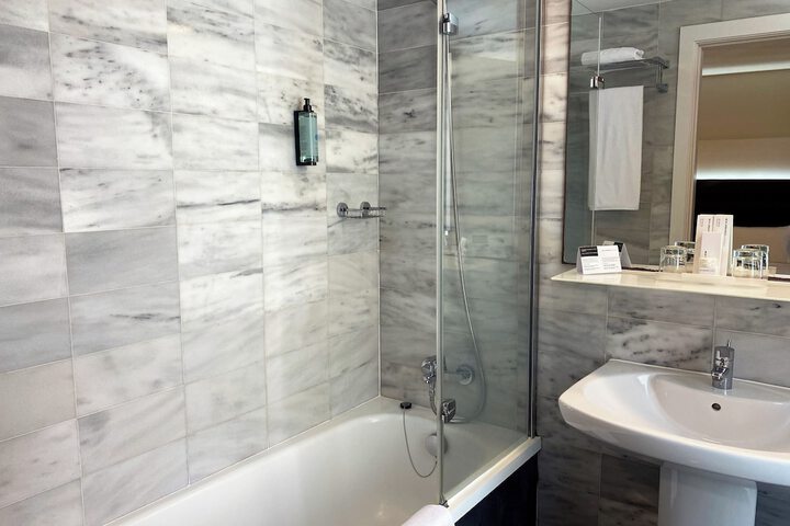 Clean Restrooms