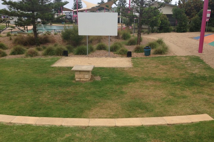 Hotel Exterior 23 of 25