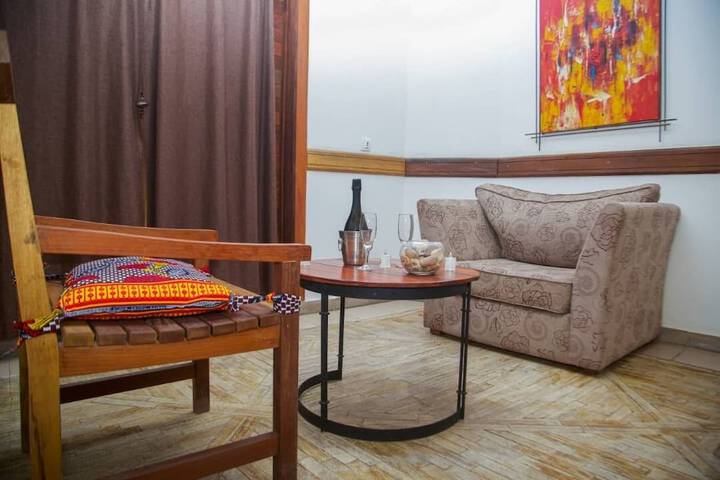 Room 25 of 61