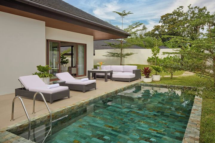 Pool 138 of 191