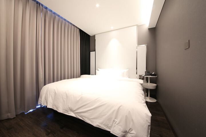 Room 41 of 117