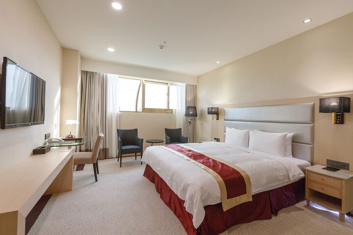 Room 19 of 53