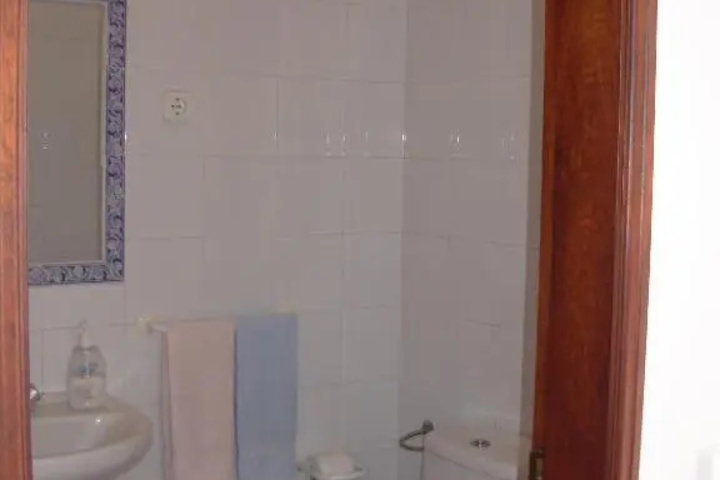 Room 5 of 15