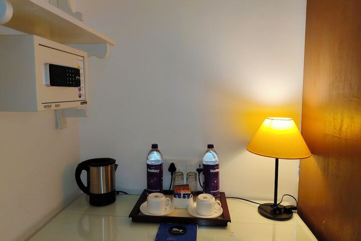 Room 46 of 85