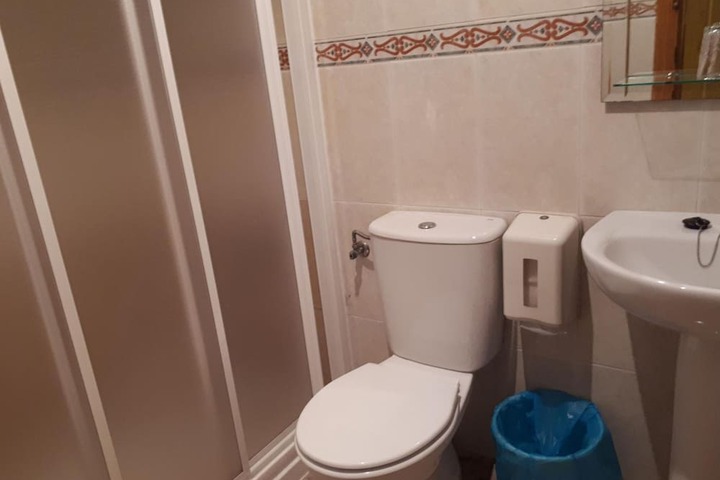 Room 18 of 43