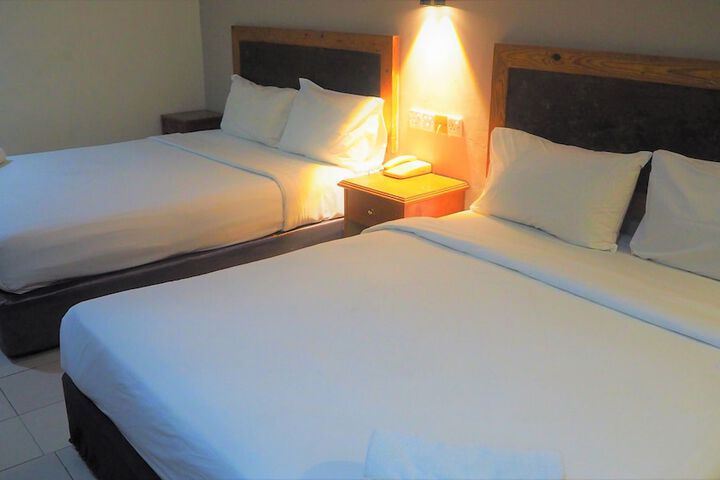 Room 16 of 52