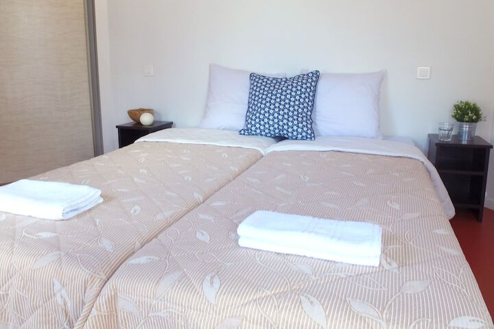 Room 3 of 15