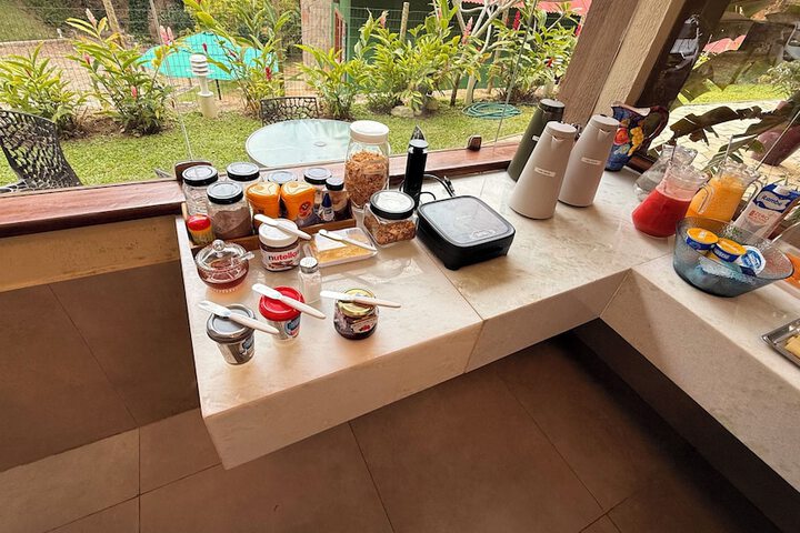 Breakfast/Coffee Service 76 of 81