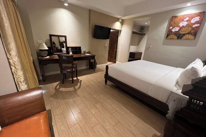 Room 14 of 53