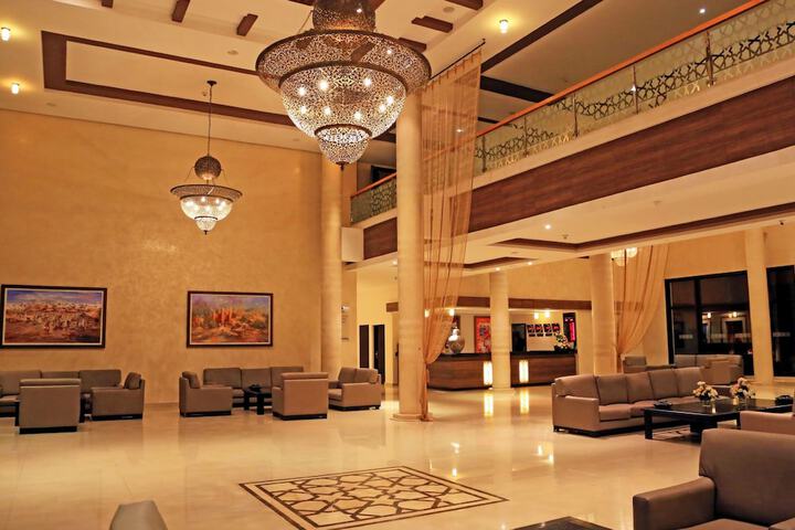 Hotel Interior 6 of 113