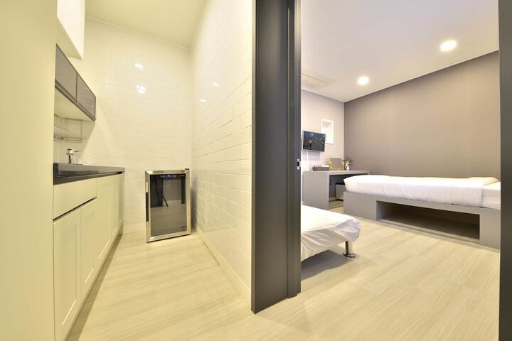Room 29 of 96