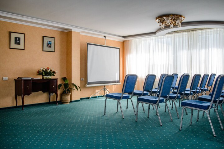 Meeting 49 of 52