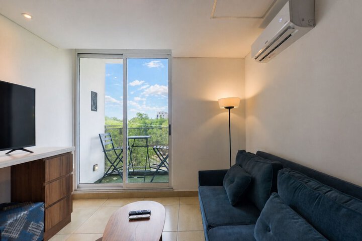 Room 158 of 270