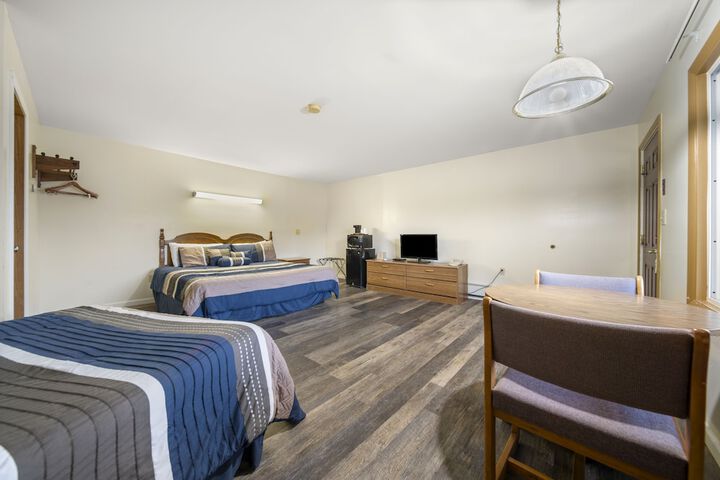 Room 17 of 59