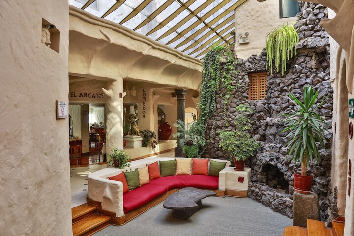 Lobby Photos