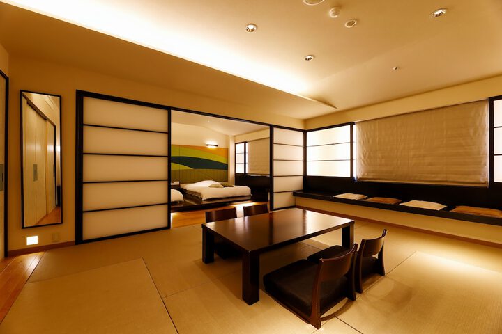 Room 30 of 178