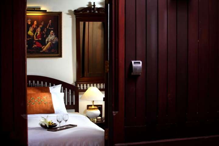 Room 13 of 47