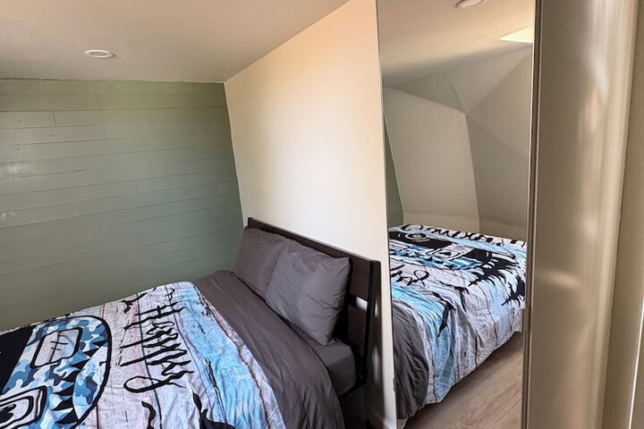 Room 21 of 79