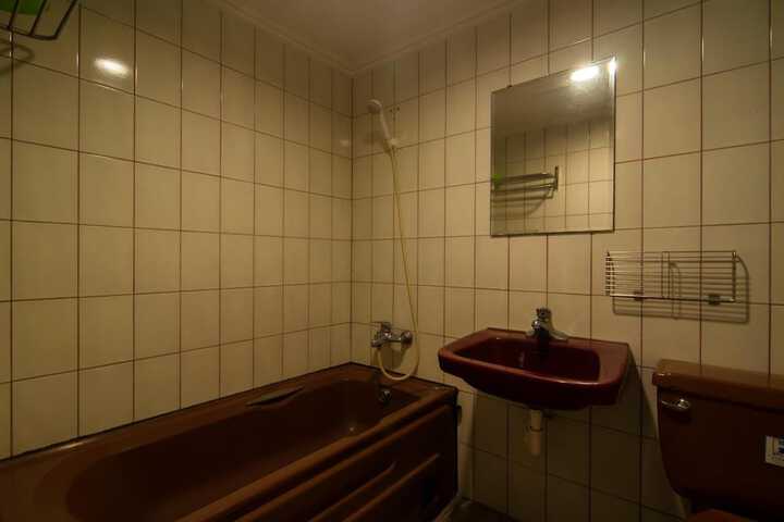 Room 55 of 74